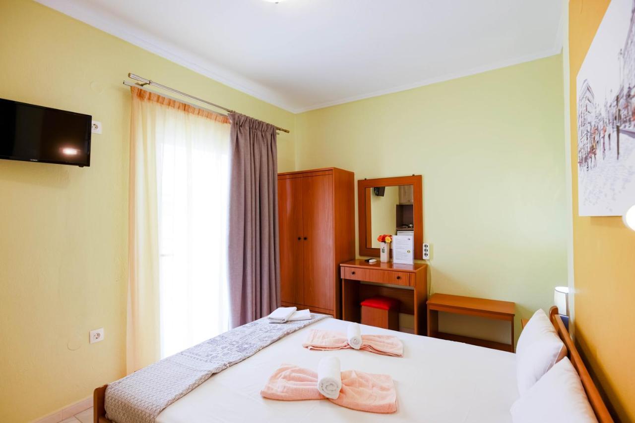 Dionisos Apartments パラリア・ディオニショウ エクステリア 写真