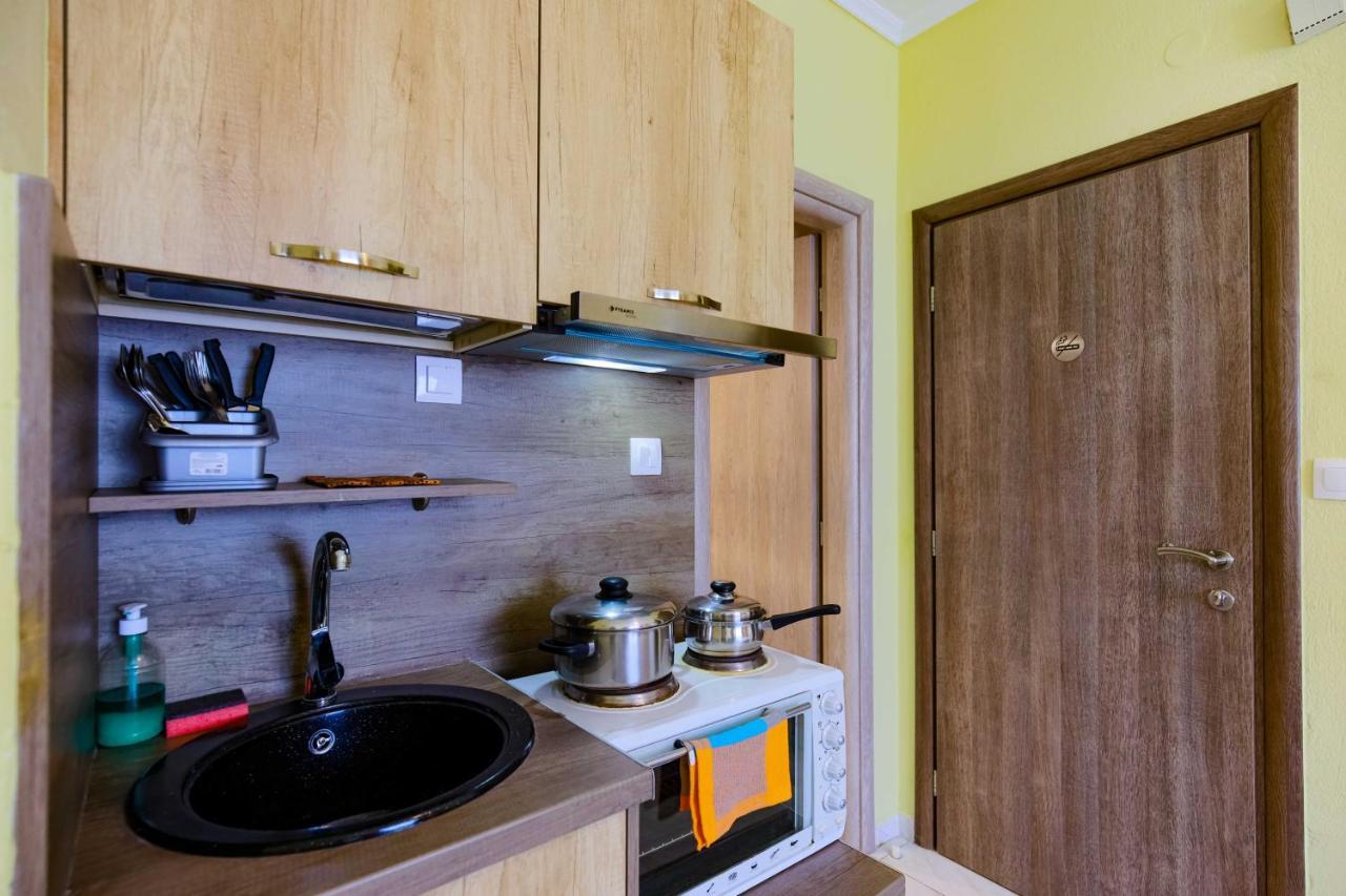 Dionisos Apartments パラリア・ディオニショウ エクステリア 写真
