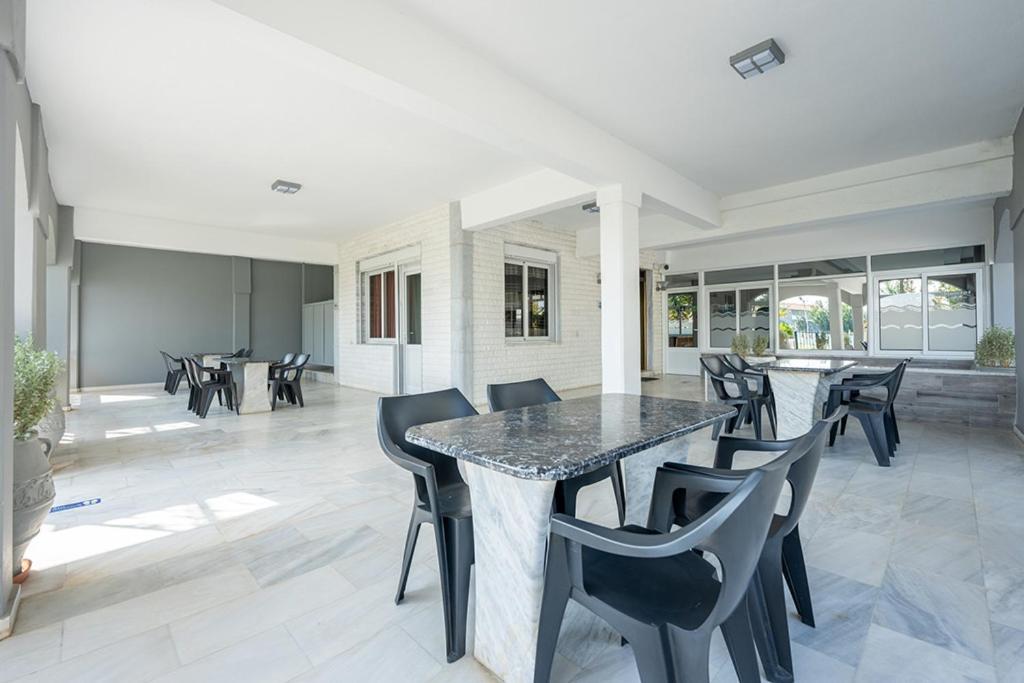Dionisos Apartments パラリア・ディオニショウ エクステリア 写真