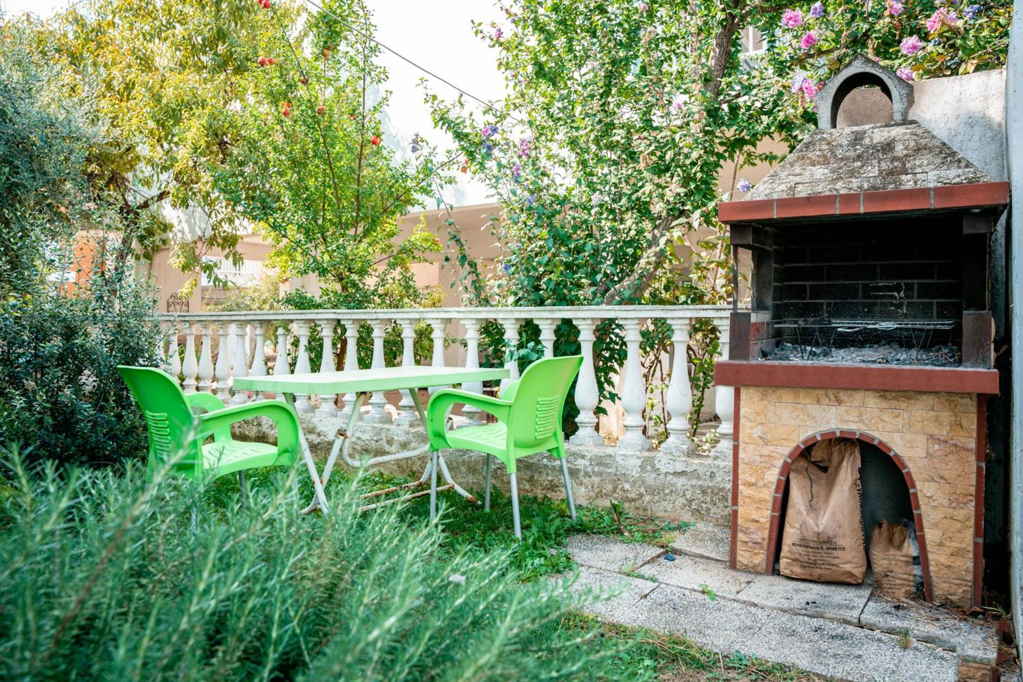 Dionisos Apartments パラリア・ディオニショウ エクステリア 写真