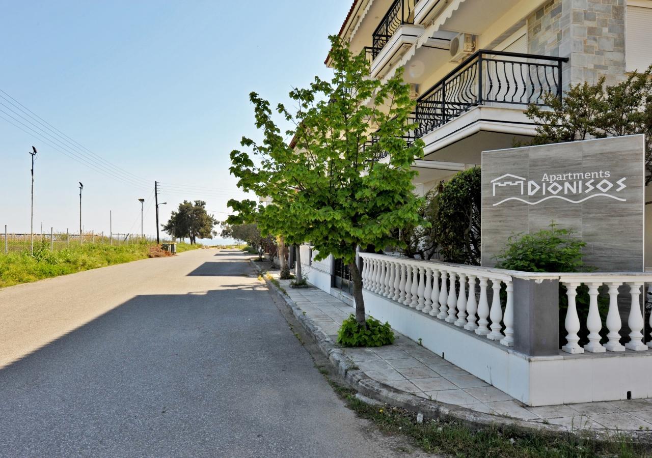 Dionisos Apartments パラリア・ディオニショウ エクステリア 写真